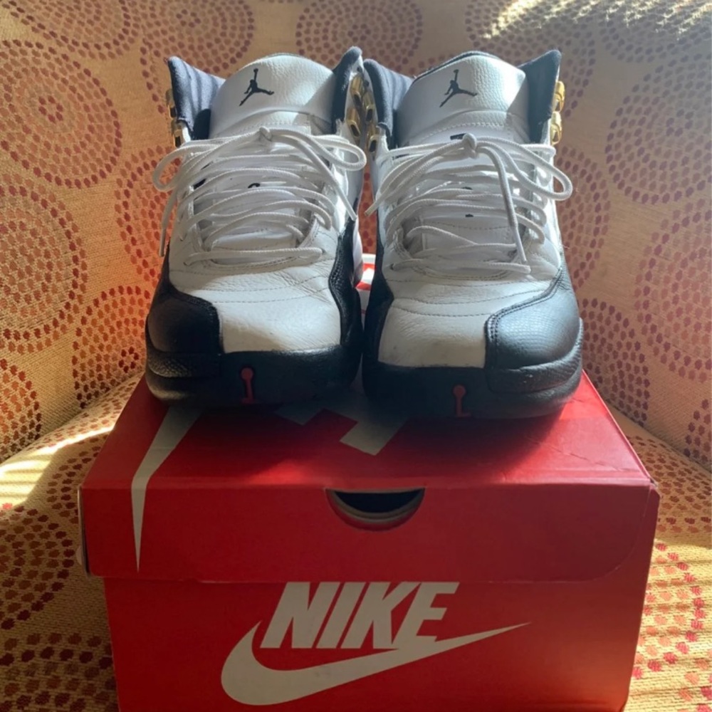 Air Jordan 12 OG Taxi